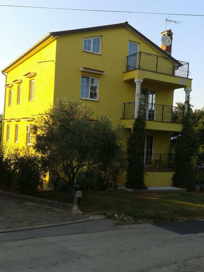 Apartment Luiza פונטנה מראה חיצוני תמונה